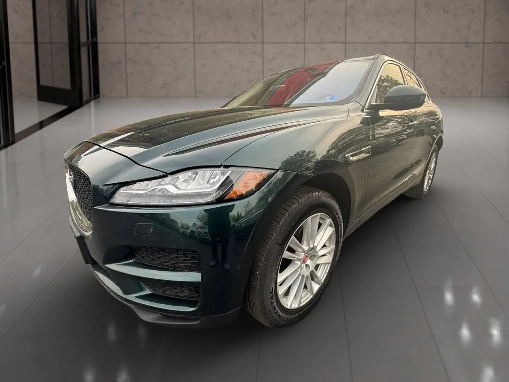 2018 JAGUAR F-Pace