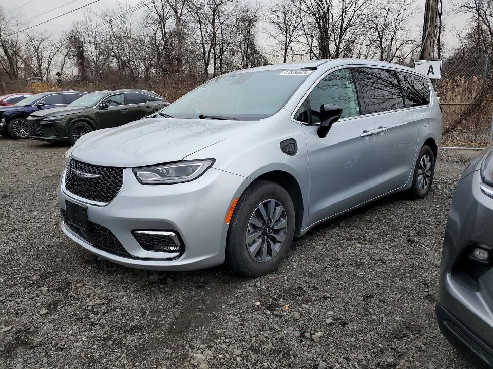 2024 CHRYSLER Pacifica