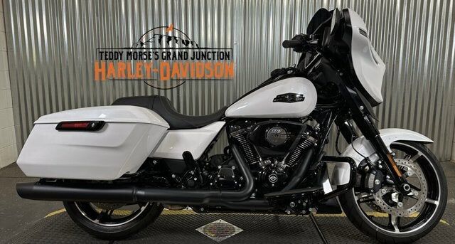 2025 HARLEY DAVIDSON FLHX / Street Glide