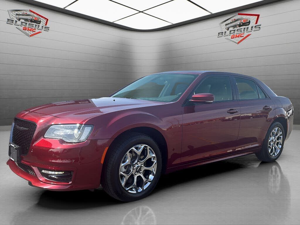 2023 CHRYSLER 300