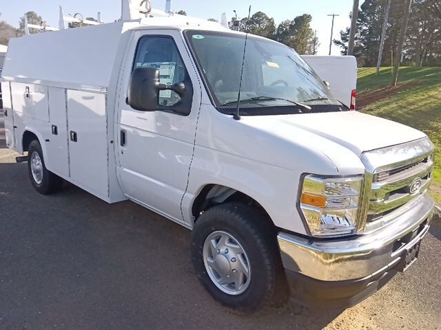 2026 FORD E-350
