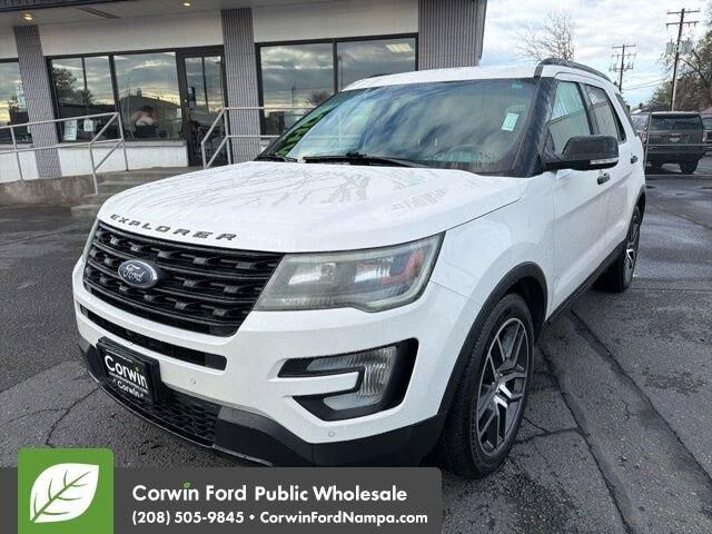 2017 FORD Explorer