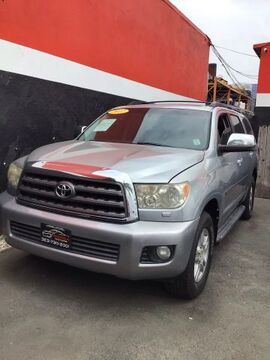 2012 TOYOTA Sequoia