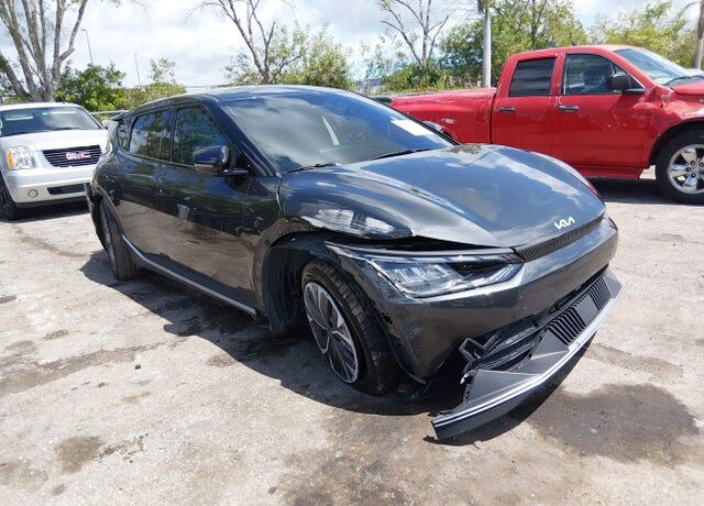 2024 KIA EV6