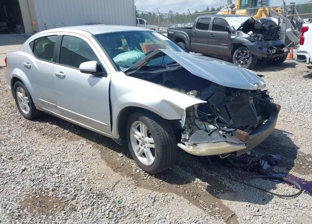 2012 DODGE Avenger