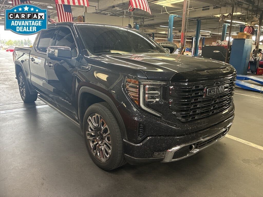2025 GMC Sierra