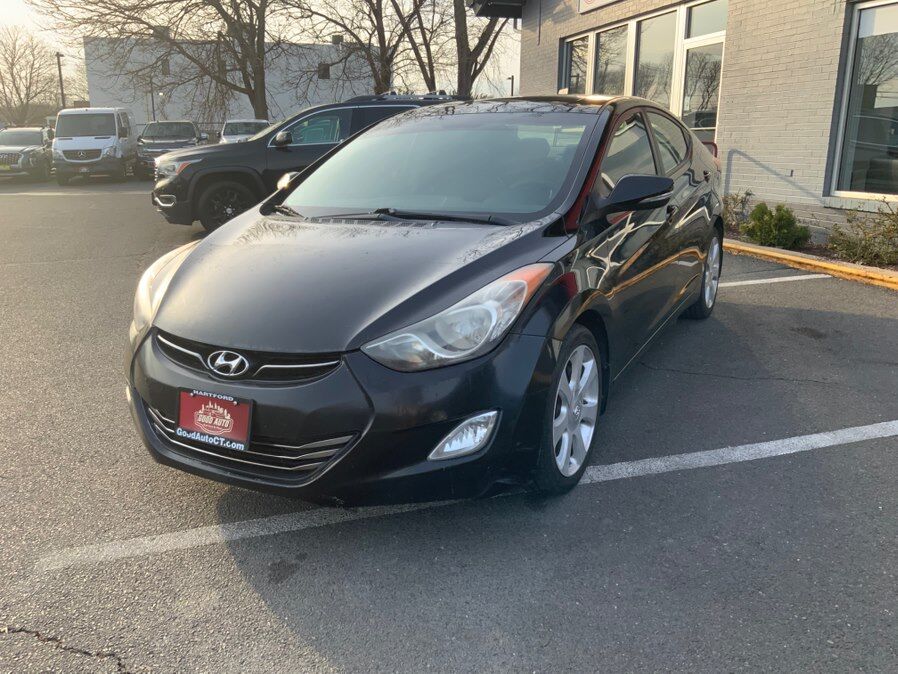 2012 HYUNDAI Elantra