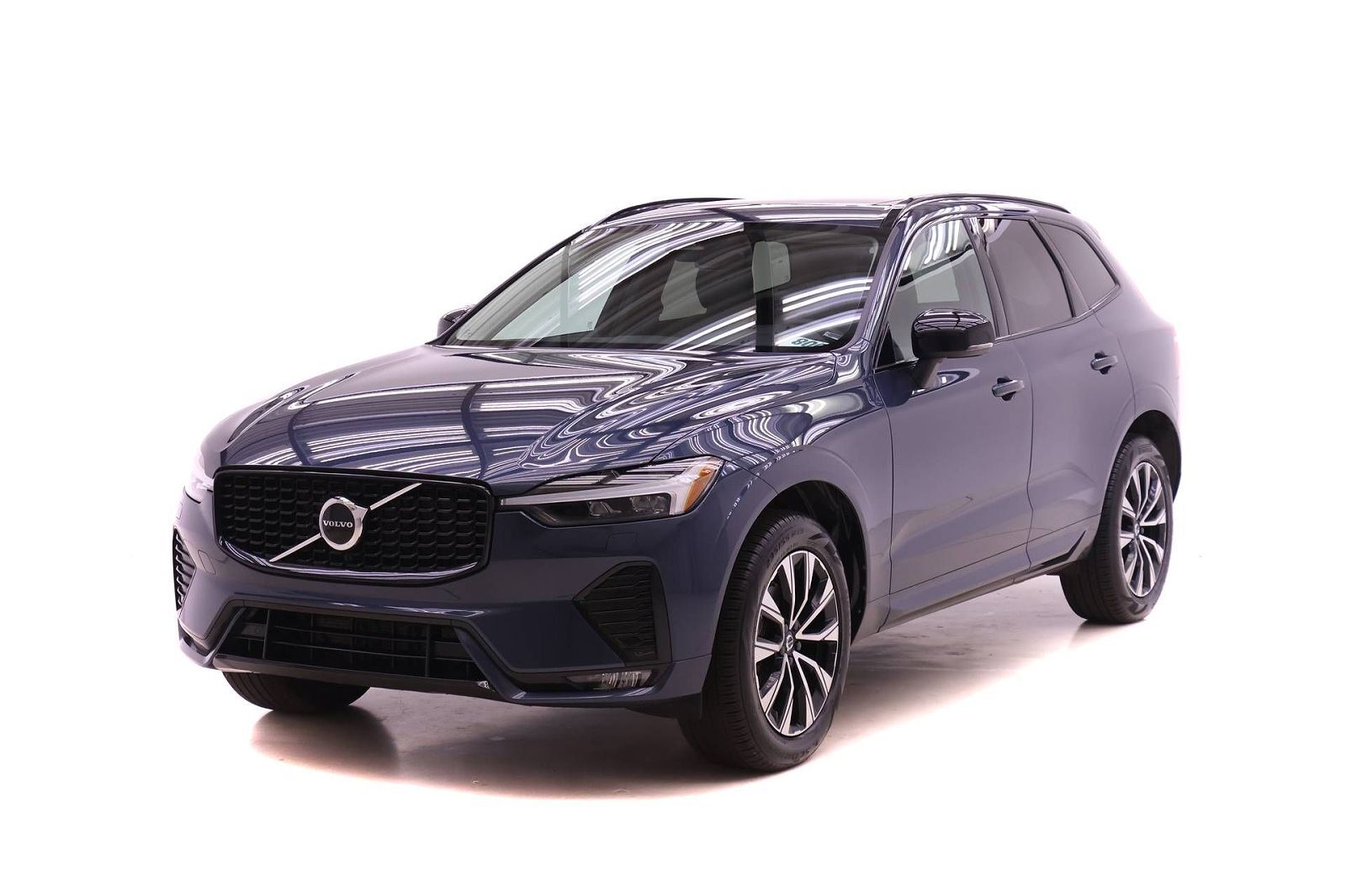 2024 VOLVO XC60