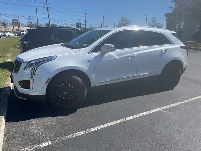 2022 CADILLAC XT5