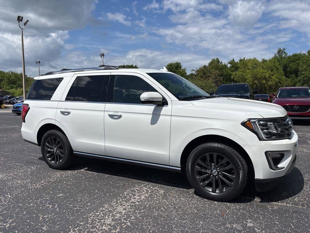 2021 FORD Expedition