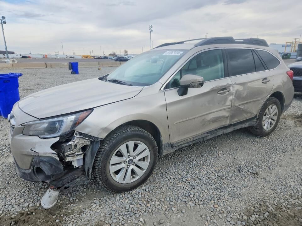 2018 SUBARU Outback