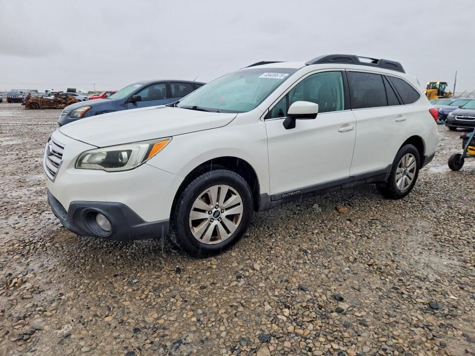 2015 SUBARU Outback