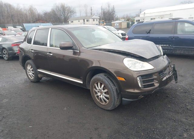 2010 PORSCHE Cayenne