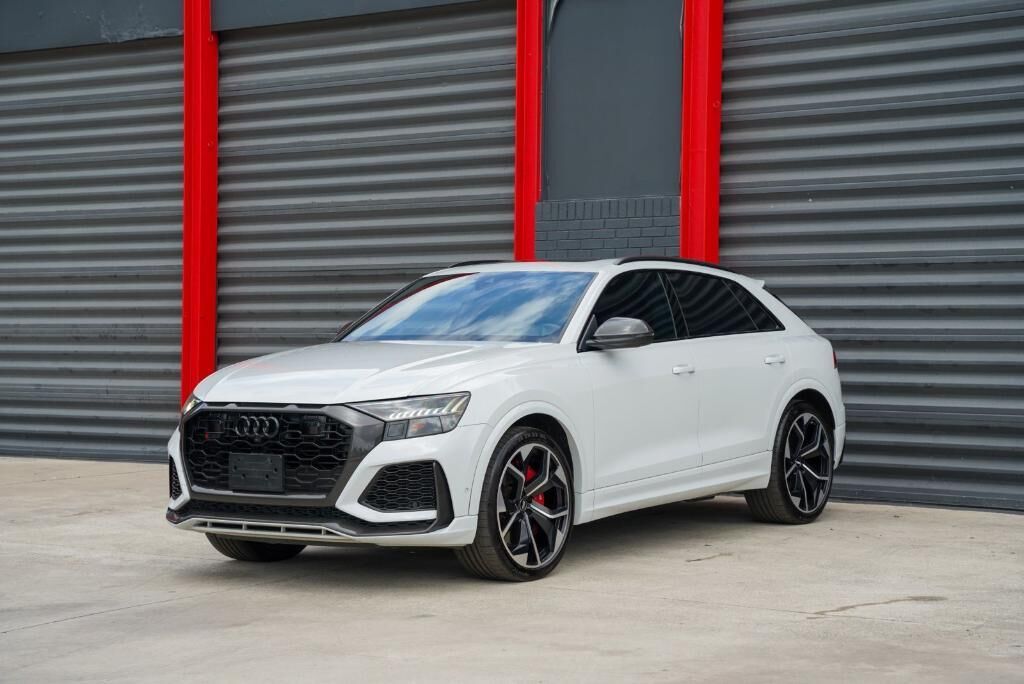 2020 AUDI RS Q8