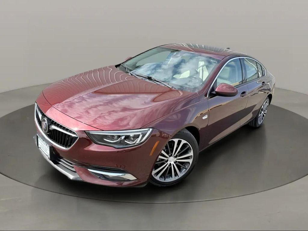 2018 BUICK Regal