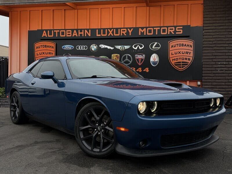 2021 DODGE Challenger