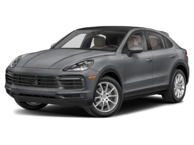 2022 PORSCHE Cayenne