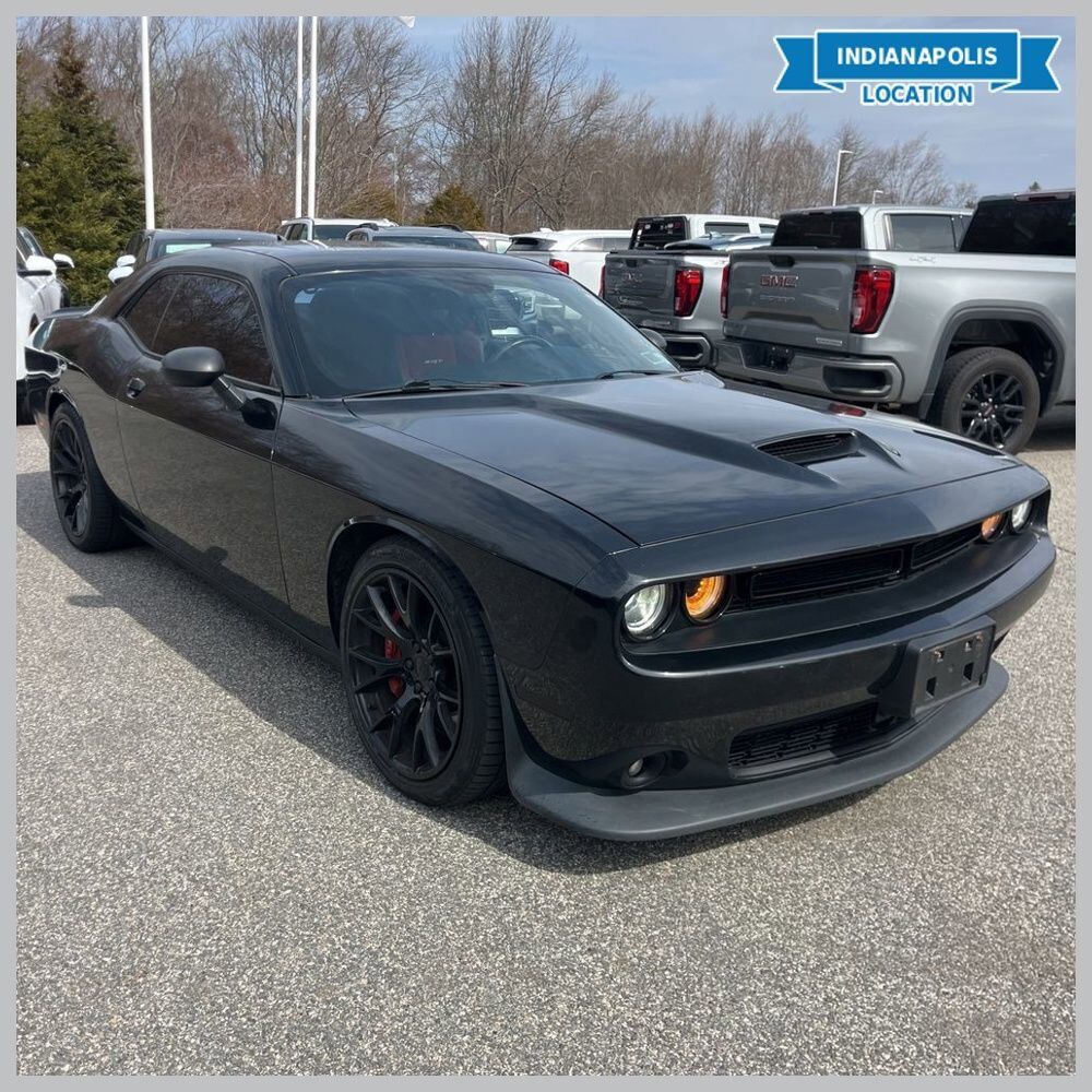 2016 DODGE Challenger