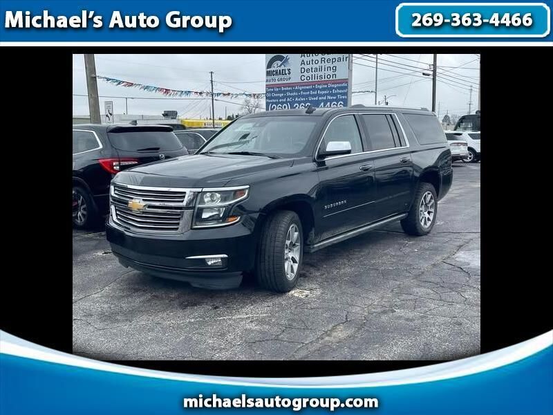 2017 CHEVROLET Suburban