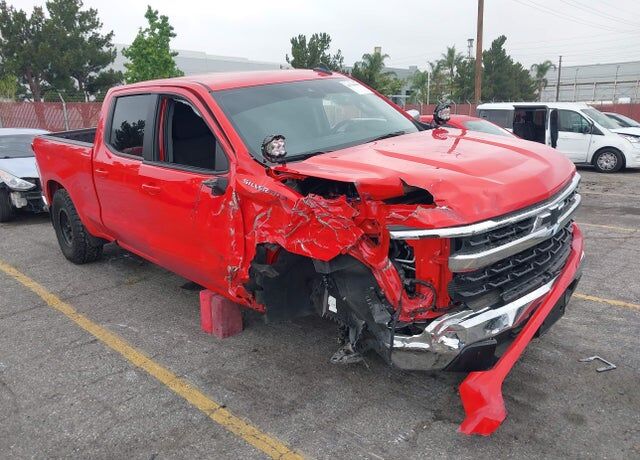 2025 CHEVROLET Silverado