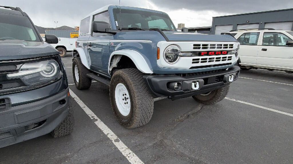2024 FORD Bronco