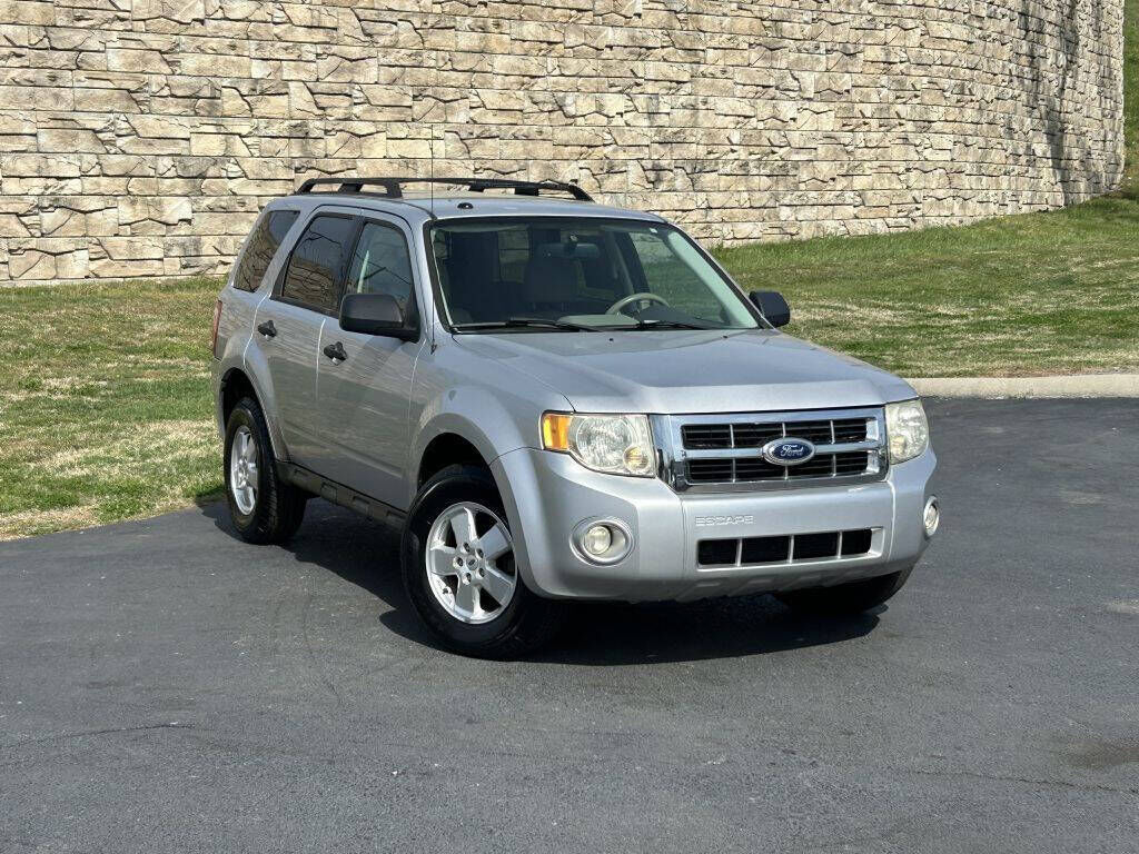 2011 FORD Escape