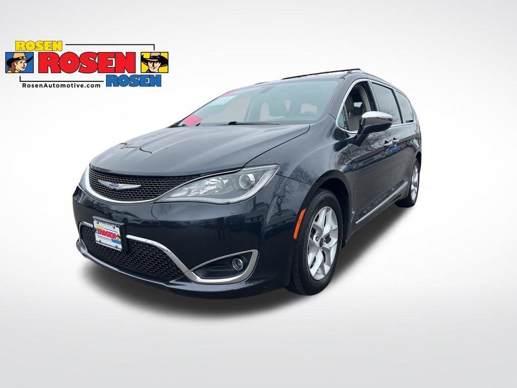 2020 CHRYSLER Pacifica