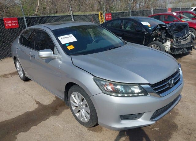 2015 HONDA Accord