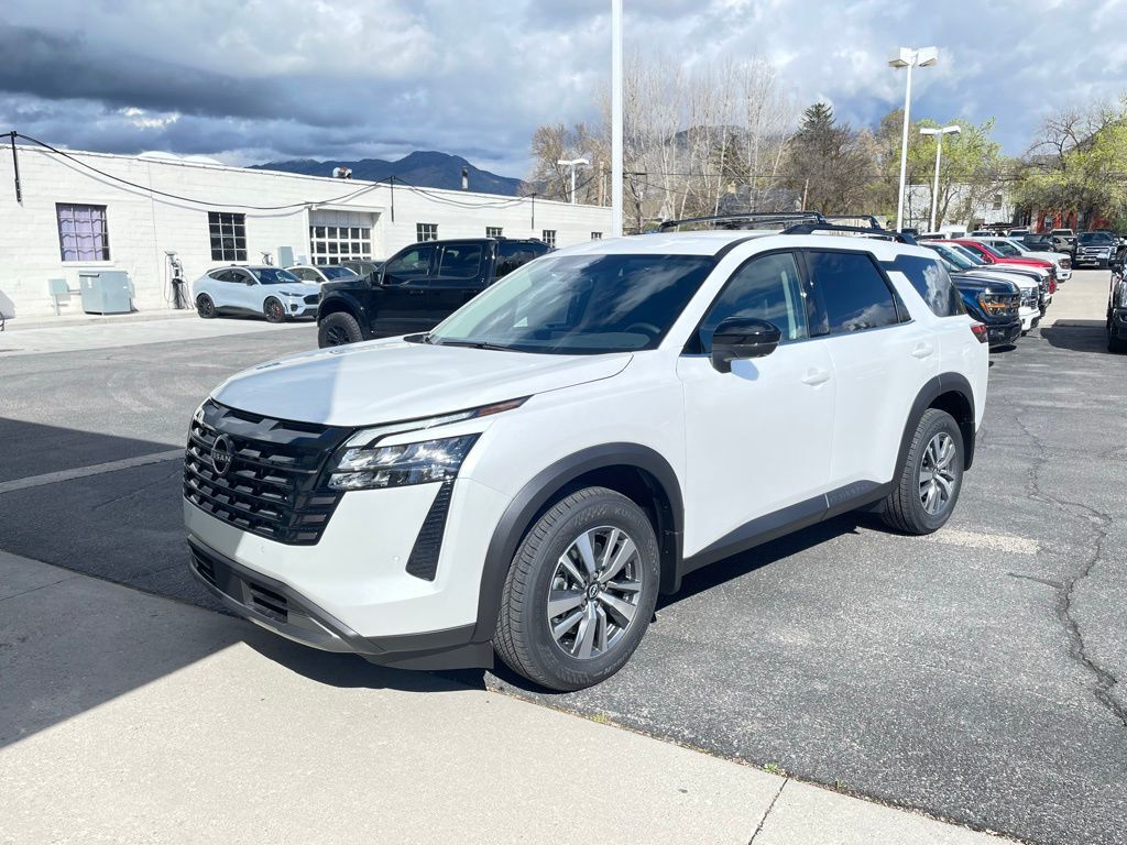 2026 NISSAN Pathfinder