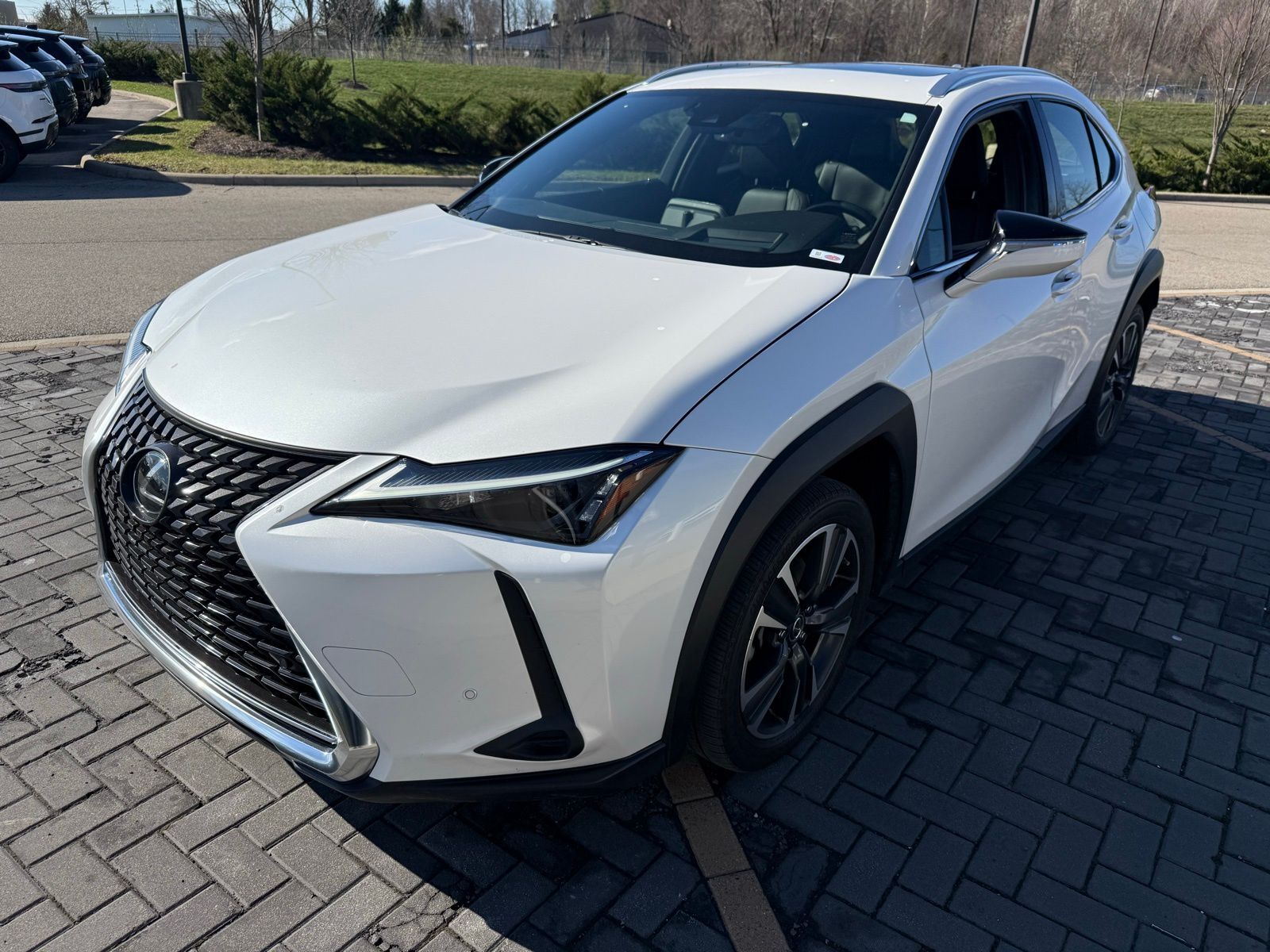 2023 LEXUS UX