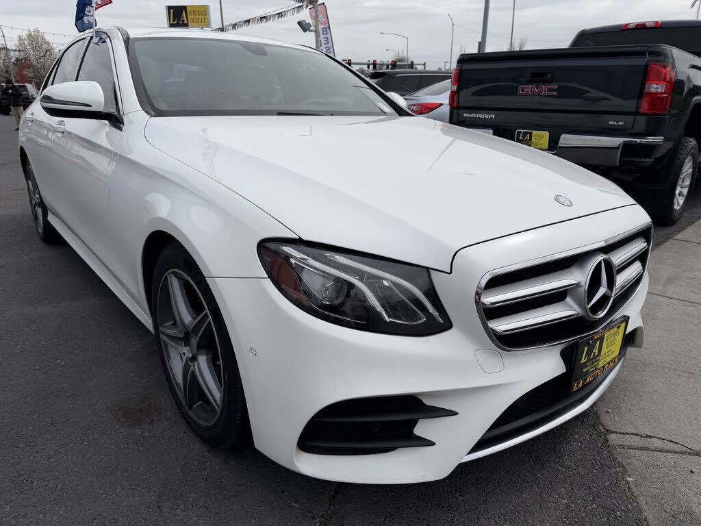 2017 MERCEDES-BENZ E-Class