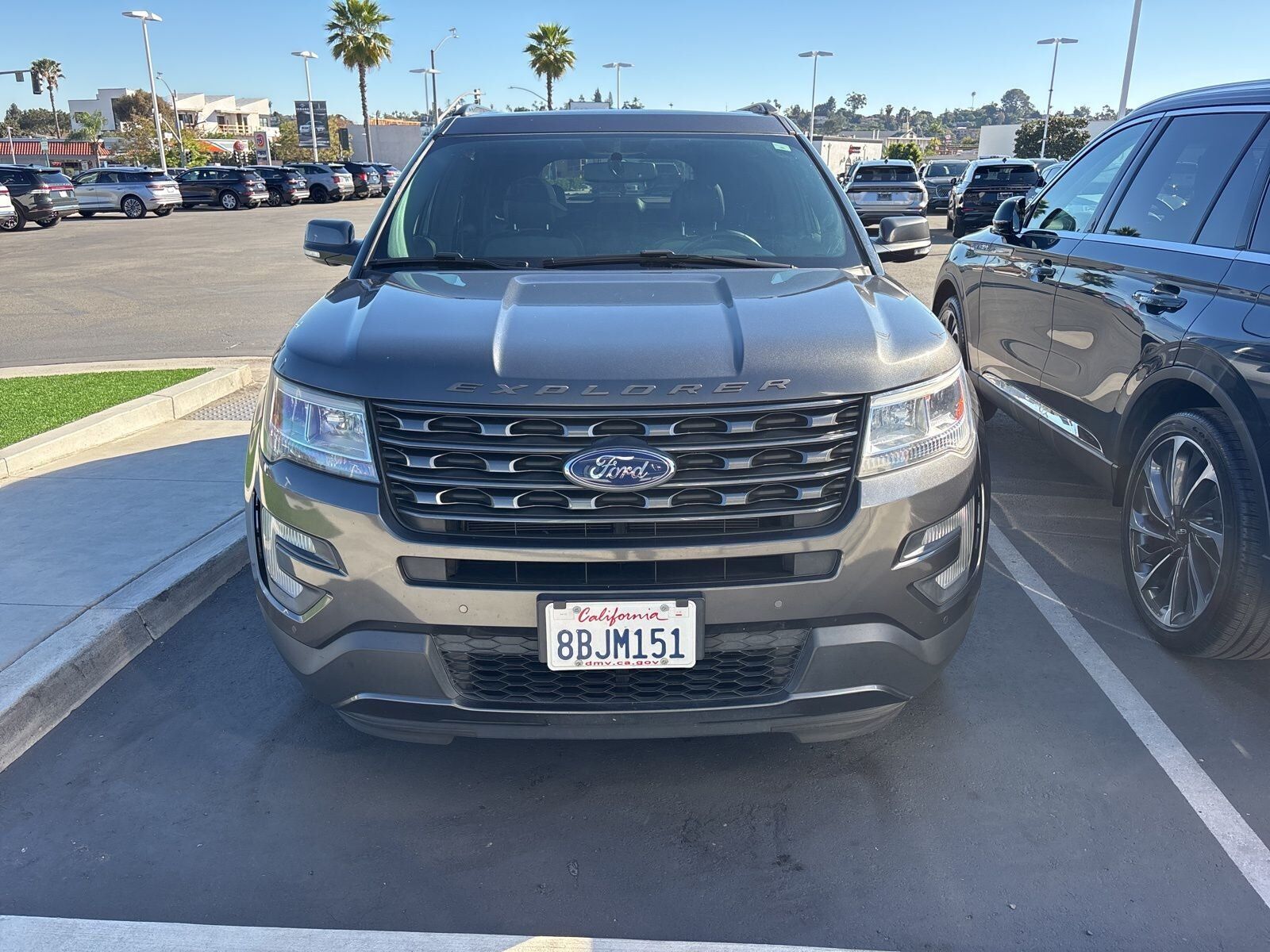 2017 FORD Explorer