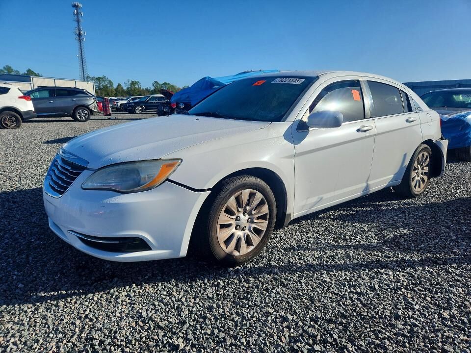 2014 CHRYSLER 200