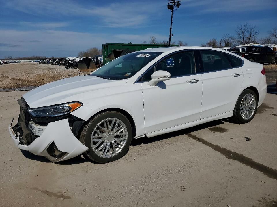 2019 FORD Fusion
