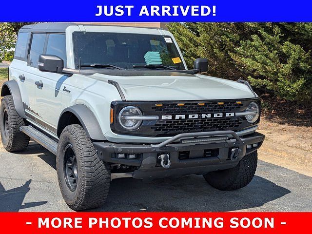2023 FORD Bronco
