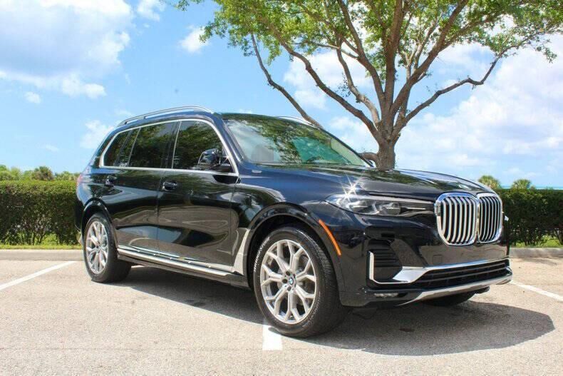 2021 BMW X7