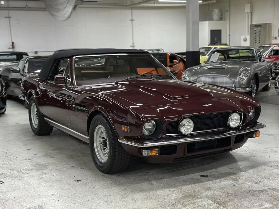 1985 ASTON MARTIN V8