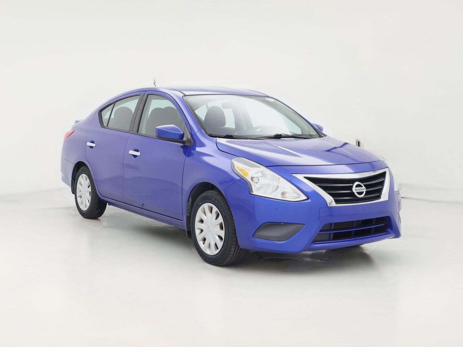 2016 NISSAN Versa