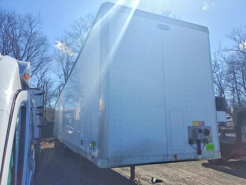 1989 STRICK COMMERCIAL TRAILER Strick Commercial Trailer