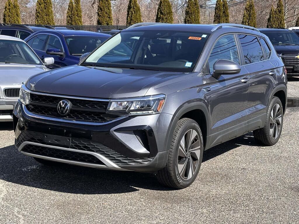 2024 VOLKSWAGEN Taos 4Motion