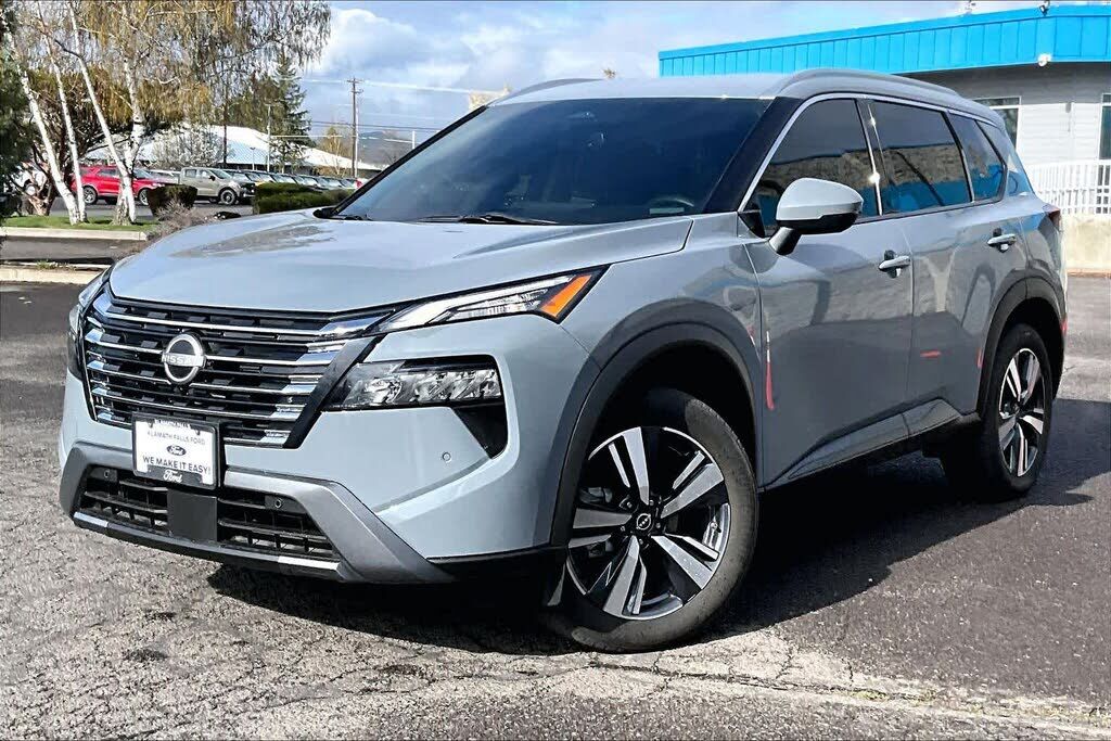 2024 NISSAN Rogue