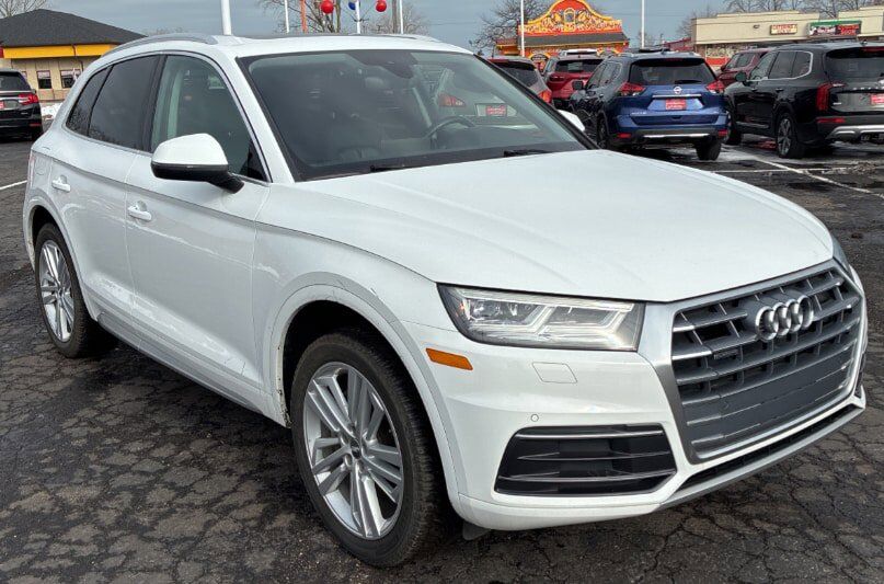 2018 AUDI Q5