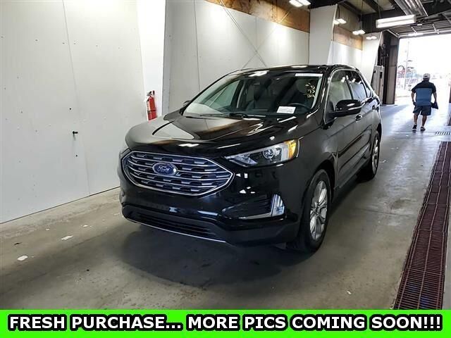 2024 FORD Edge