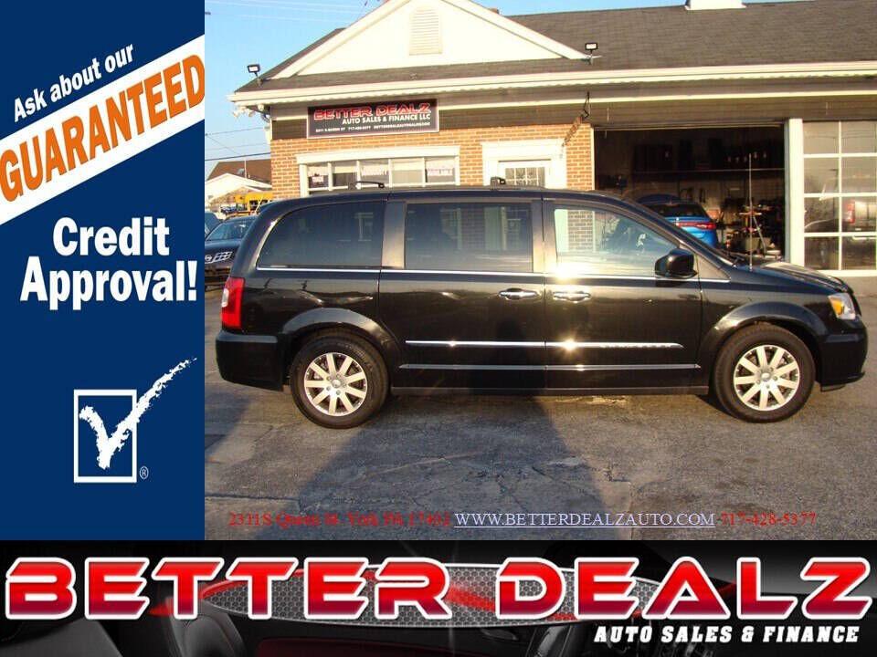 2016 CHRYSLER Town and Country