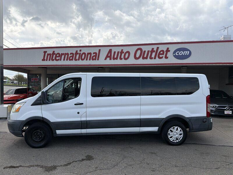 2017 FORD Transit