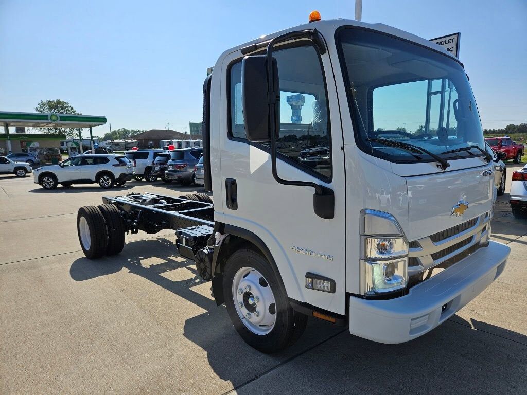 2025 CHEVROLET 3500 / 4500