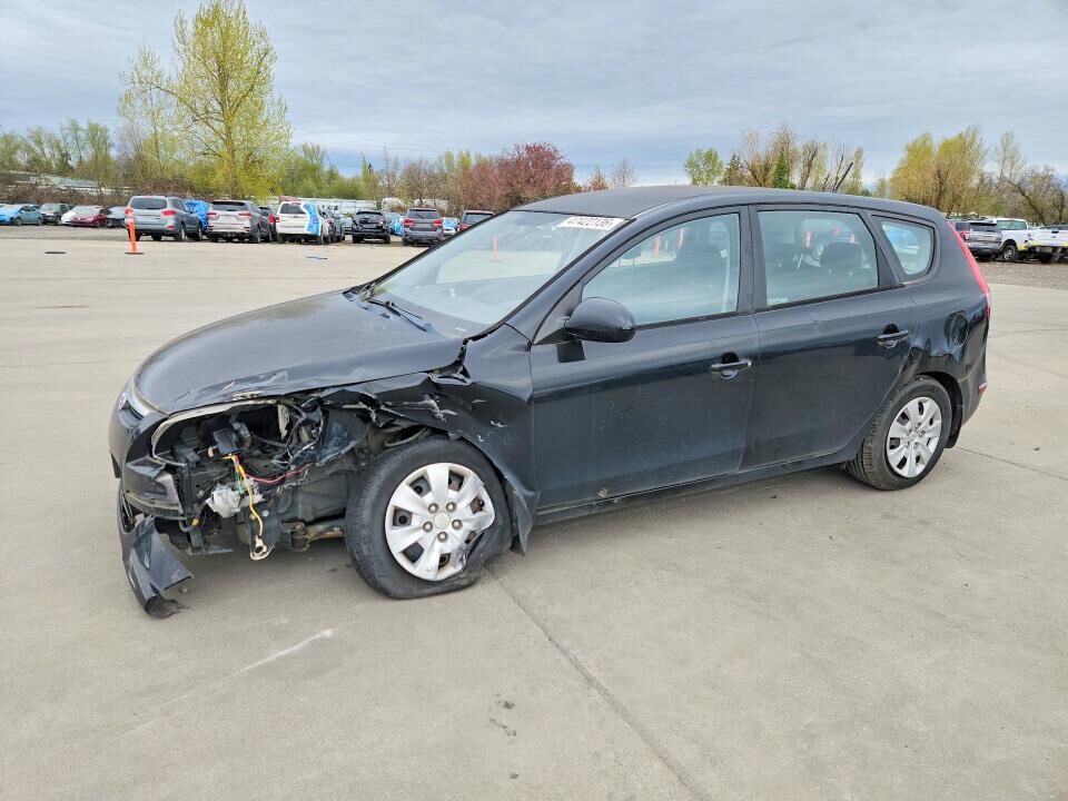 2011 HYUNDAI Elantra