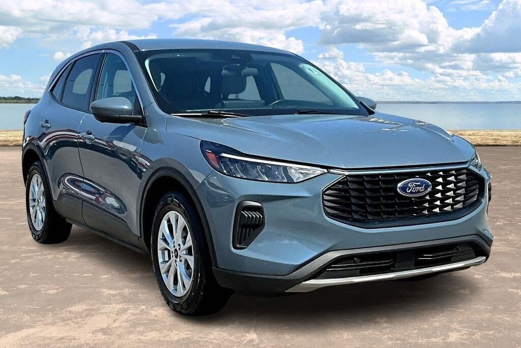 2023 FORD Escape