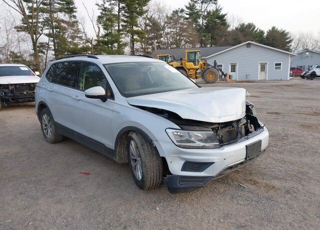 2018 VOLKSWAGEN Tiguan