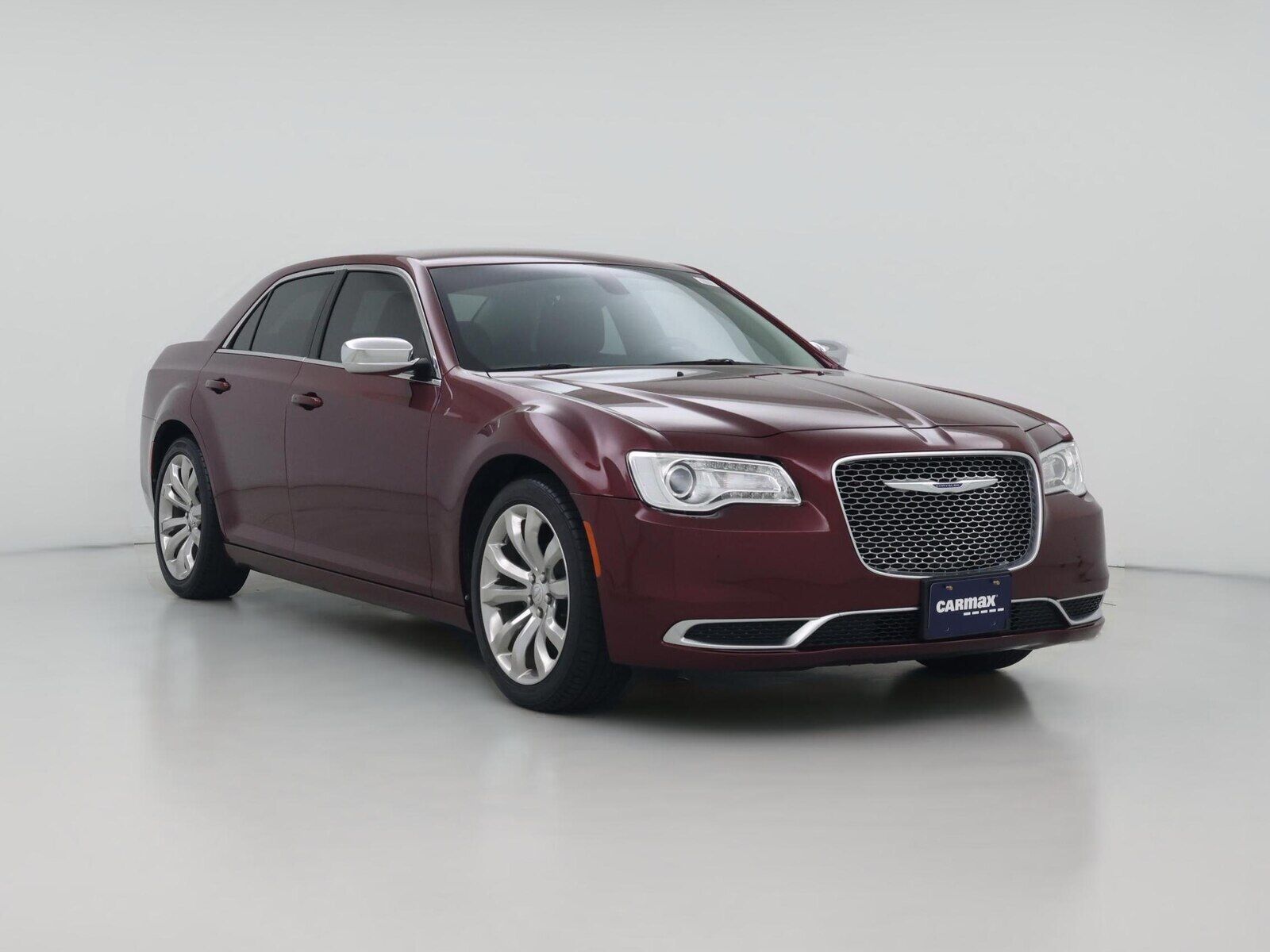 2019 CHRYSLER 300